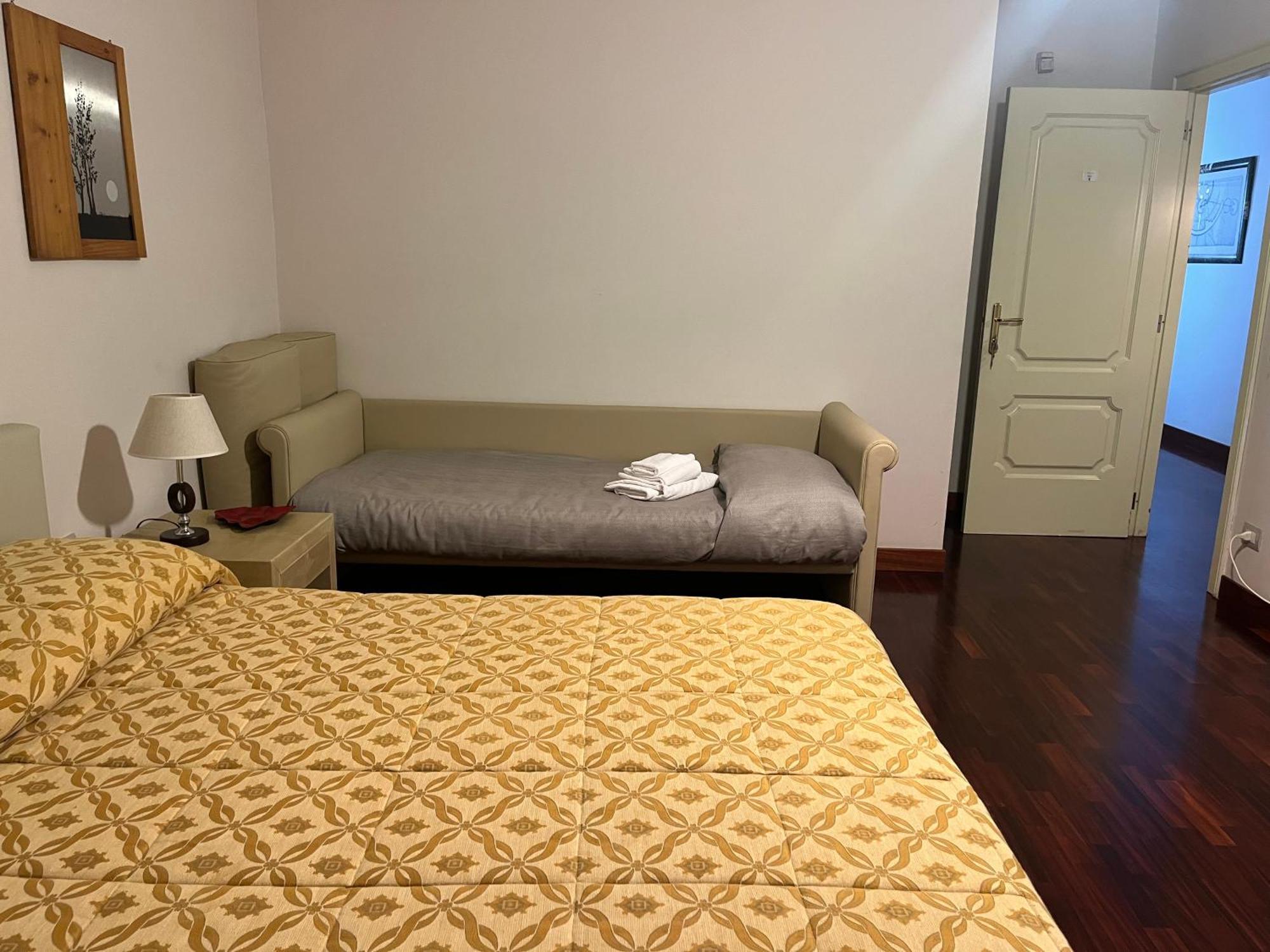 Gioviale Rooms ปอร์ติชี ภายนอก รูปภาพ